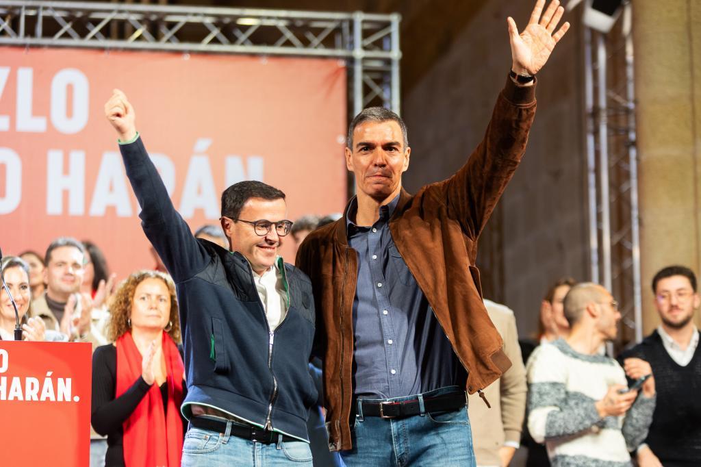 Gallardo o la guardia pretoriana de Sánchez: la teoría del hombrito