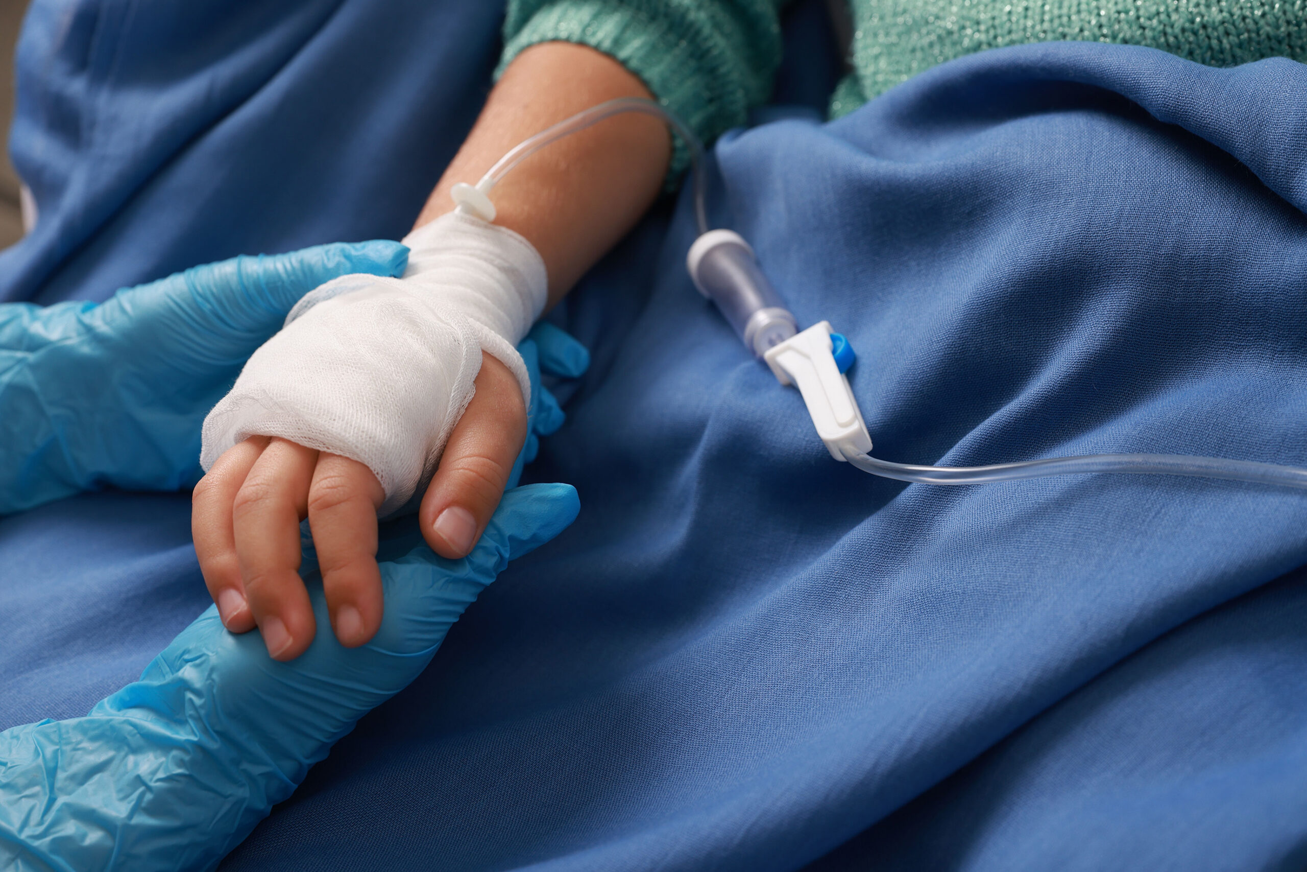España registra dos casos graves de sobredosis accidental de paracetamol infantil en niños