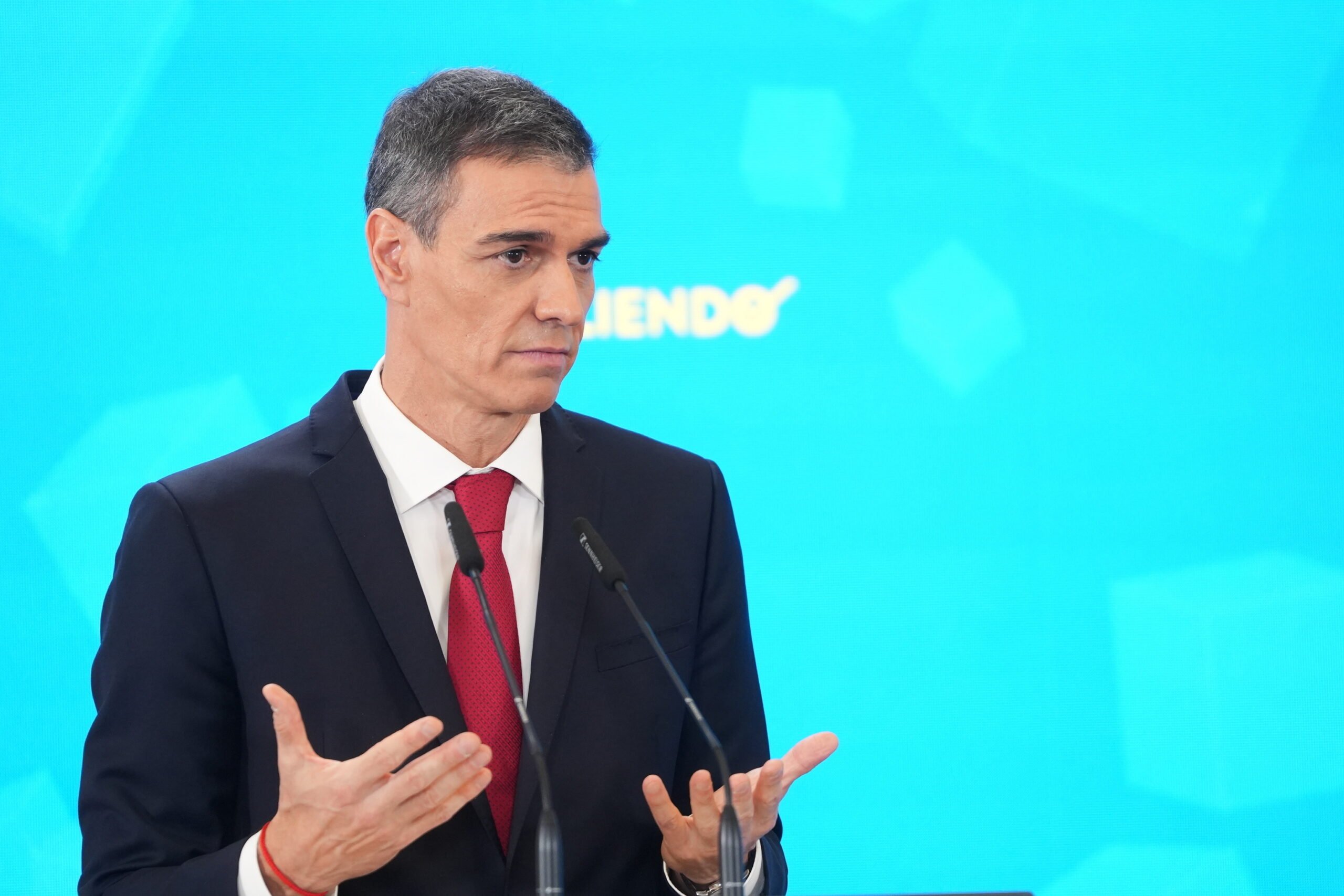 Sánchez está perdiendo a la izquierda
